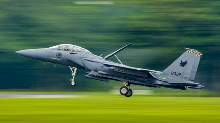 F-15SG Landing